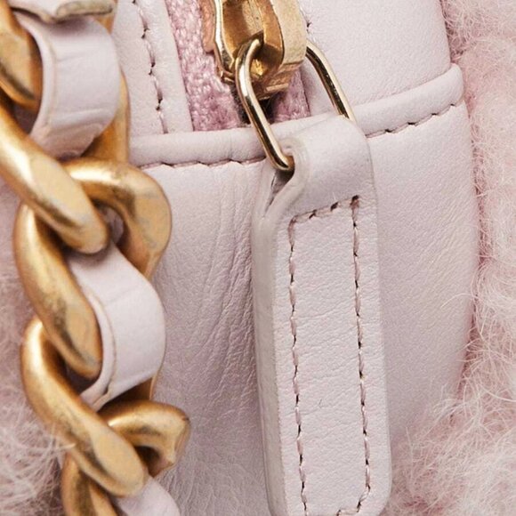 Chanel Pink Shearling Sheepskin Chanel 19 Round Clutch Bag - Picture 6 of 11